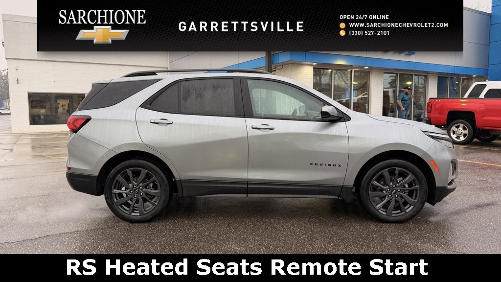 Used 2024 Chevrolet Equinox RS image 1