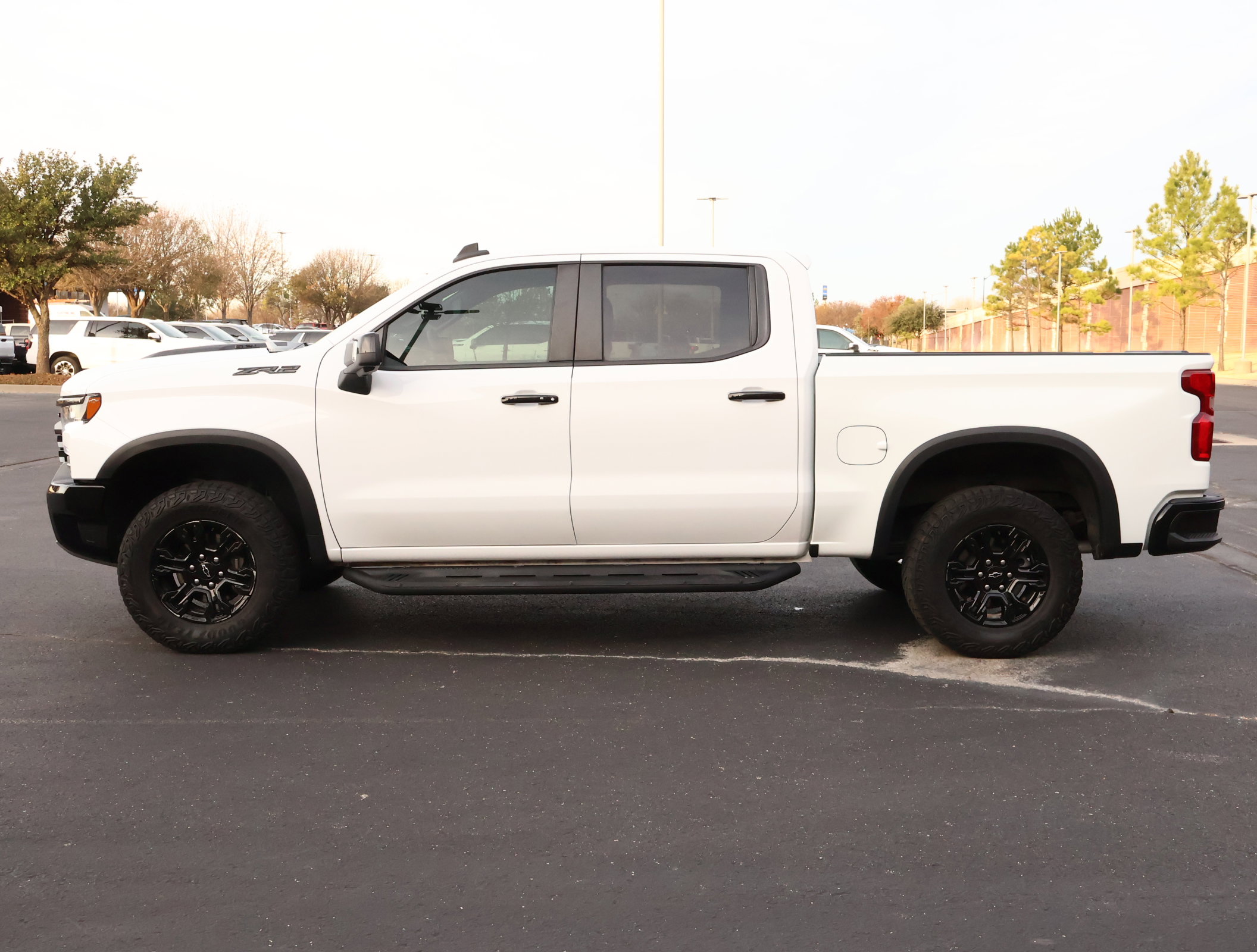 Used 2023 Chevrolet Silverado 1500 ZR2 w/ Technology Package image 38