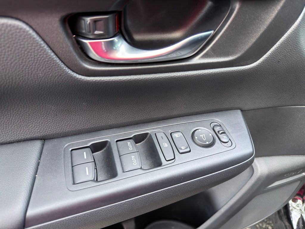 Used 2025 Honda CR-V EX image 25