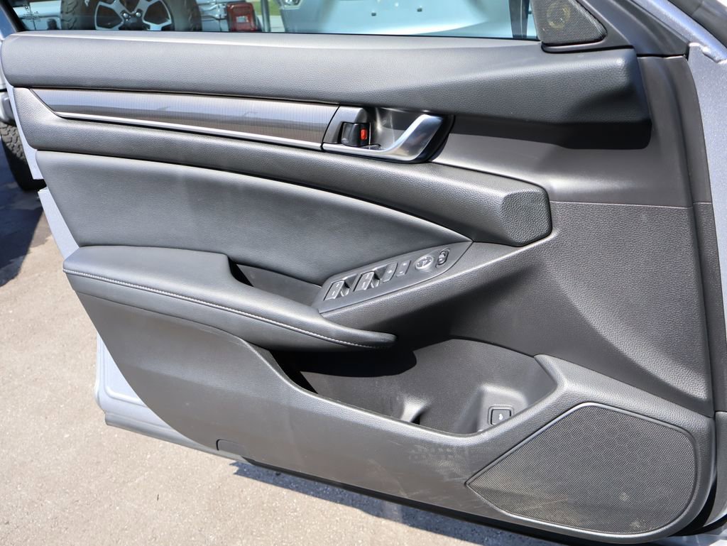 Certified 2022 Honda Accord Sport image 28