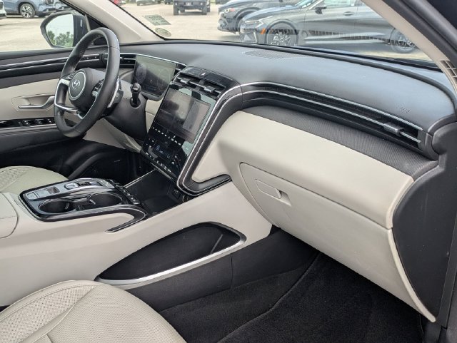 Used 2022 Hyundai Tucson Limited FWD image 32