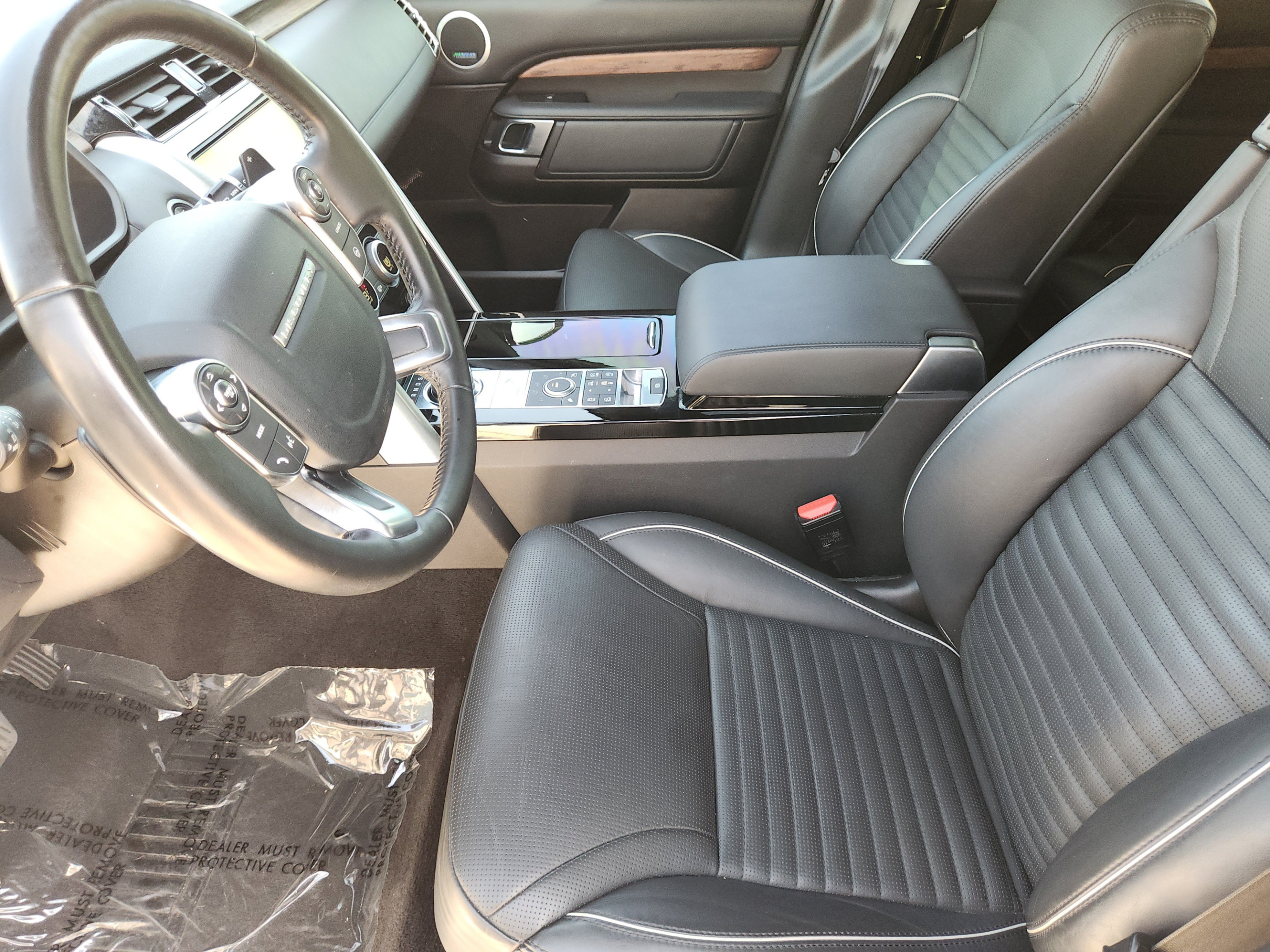 Used 2018 Land Rover Discovery HSE Luxury AWD/4WD image 7
