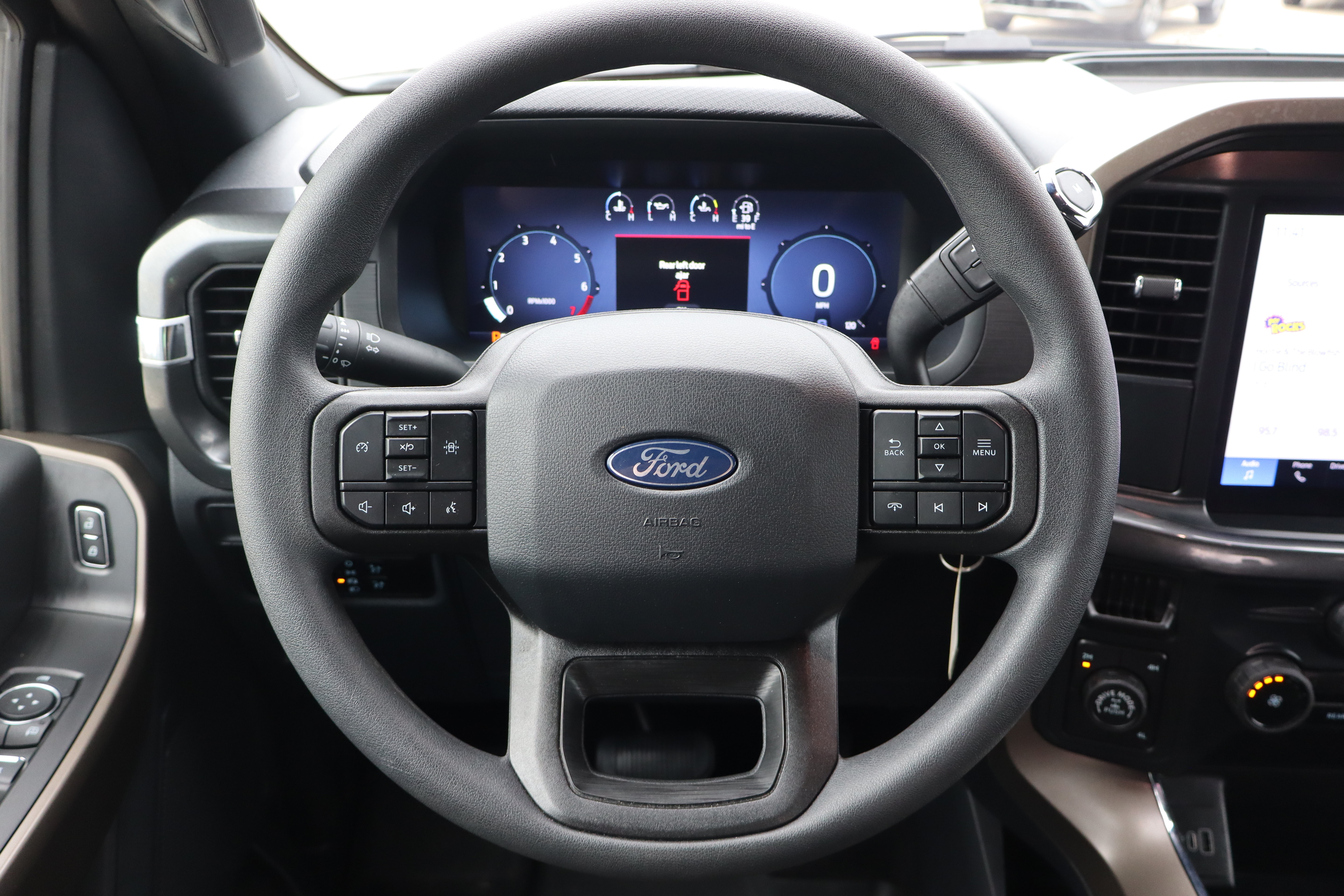 Used 2025 Ford F150 STX w/ Equipment Group 201A FX4 AWD/4WD image 14