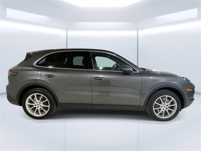 Certified 2022 Porsche Cayenne Platinum Edition image 8