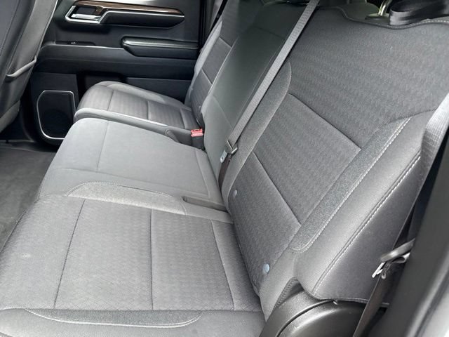 Used 2023 Chevrolet Silverado 1500 LT AWD/4WD image 11