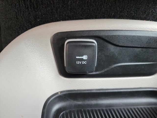 Used 2024 Chrysler Pacifica Touring-L image 24