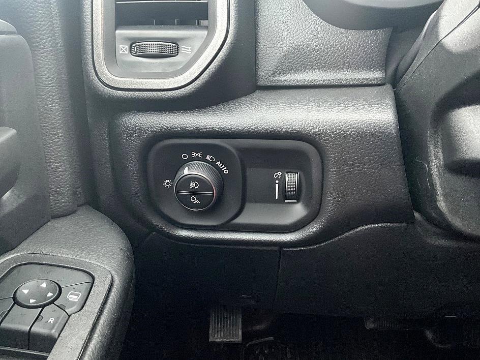 New 2026 RAM 2500 Tradesman image 16