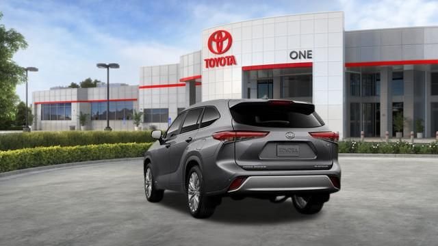 New 2026 Toyota Highlander Platinum AWD/4WD image 11