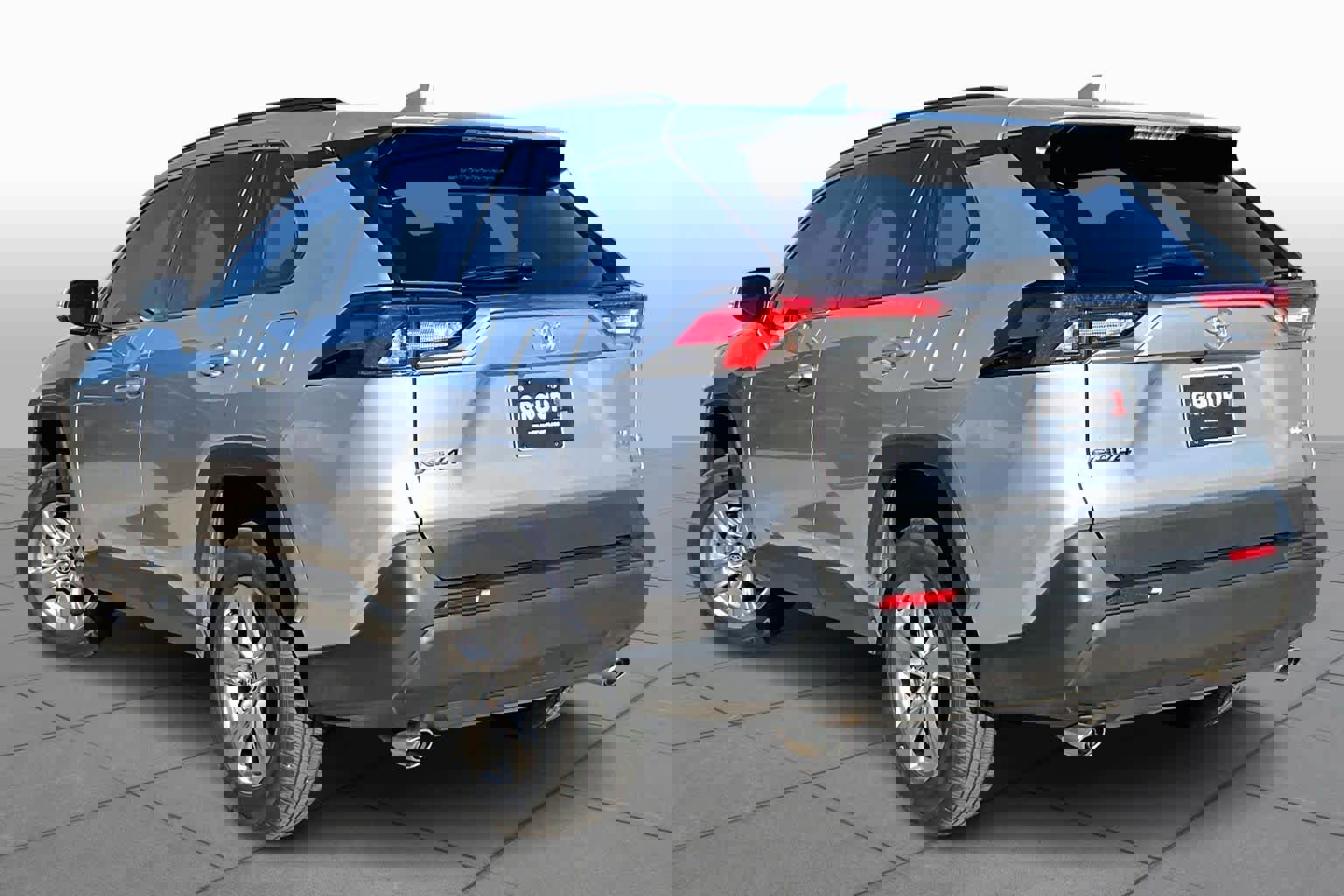 Used 2025 Toyota RAV4 XLE image 11