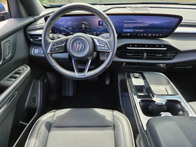 Used 2025 Buick Enclave Preferred FWD image 12