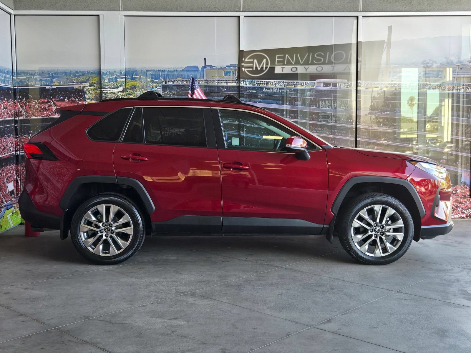 Used 2024 Toyota RAV4 XLE Premium AWD/4WD image 4