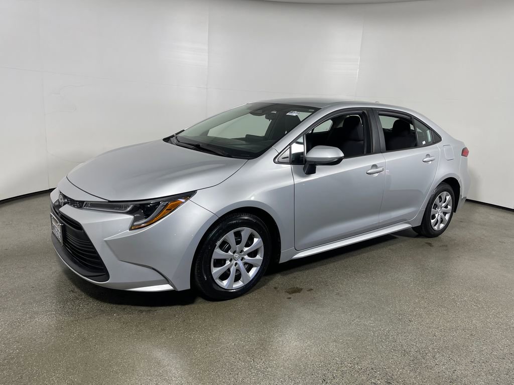 Used 2024 Toyota Corolla LE FWD image 11