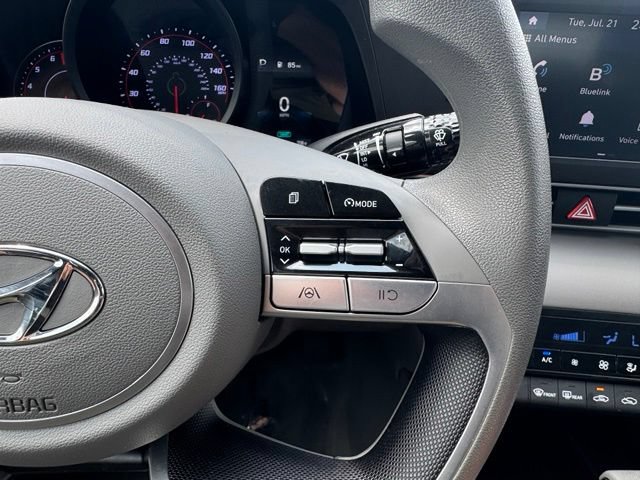 Used 2023 Hyundai Elantra SEL FWD image 27