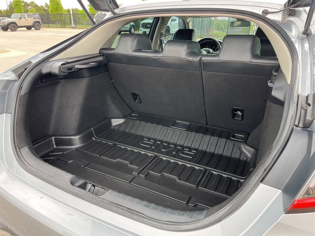 Certified 2022 Honda Civic EX-L image 9