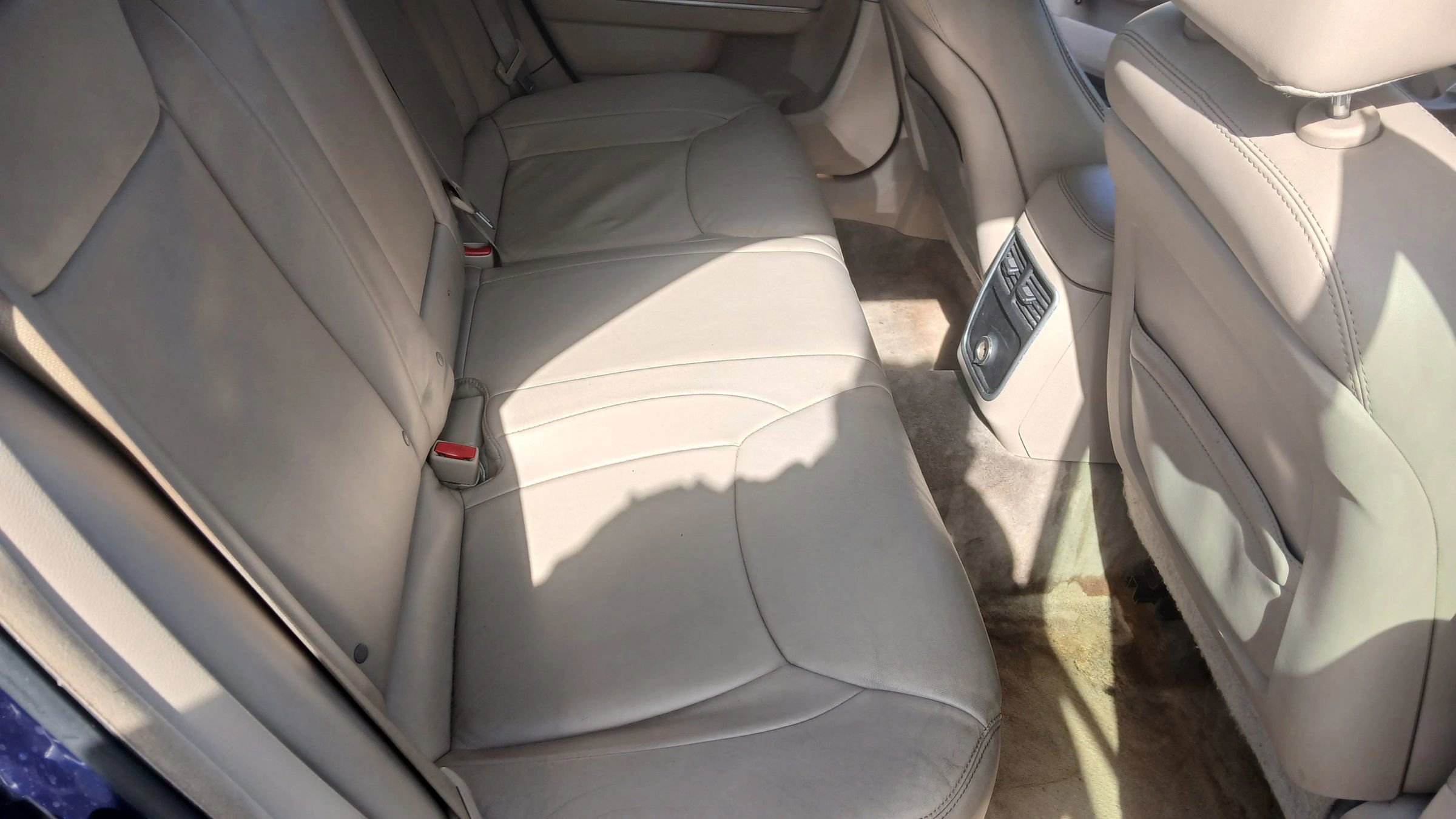 Used 2013 Chrysler 300 w/ Driver Convenience Group RWD image 17