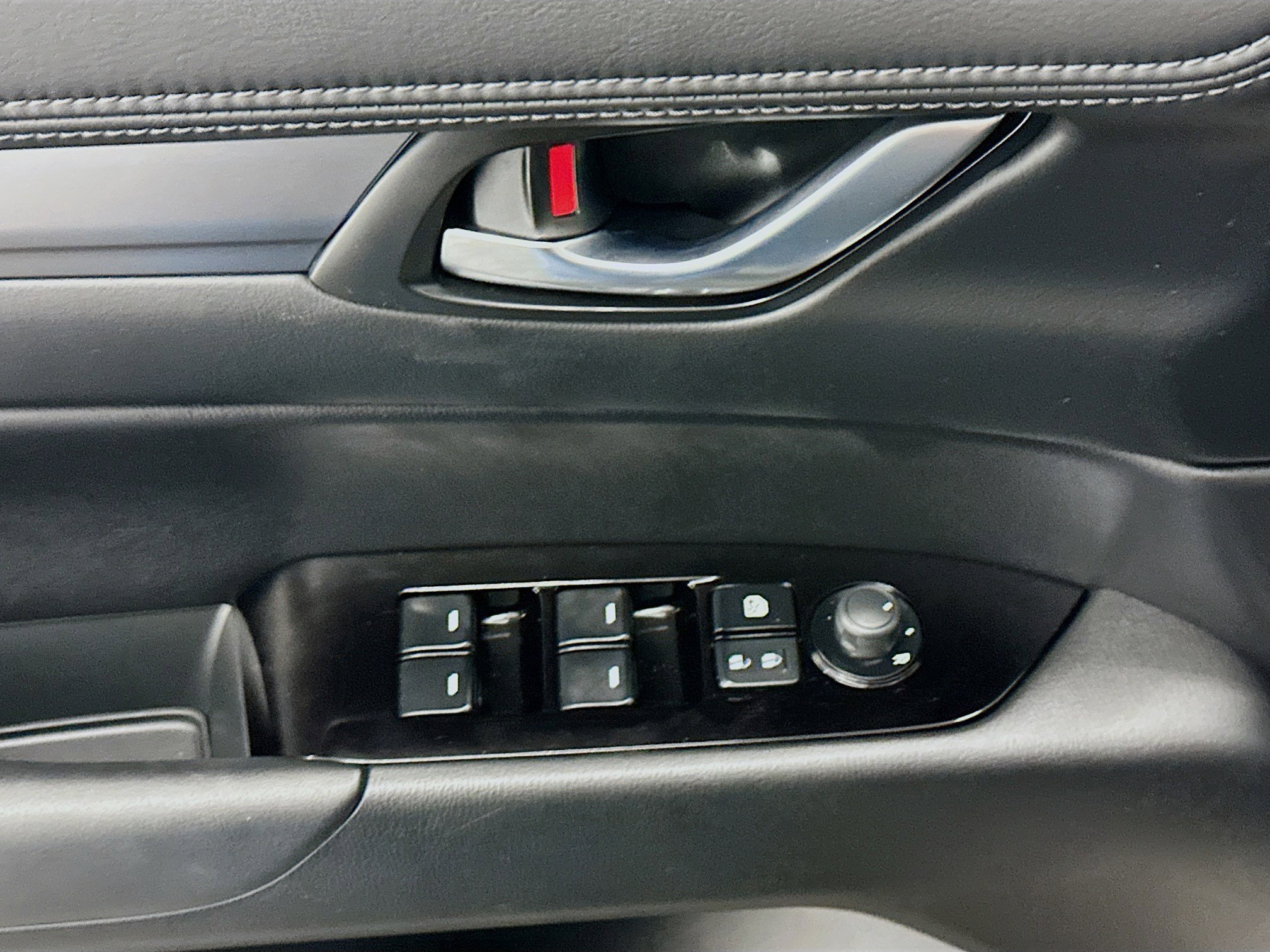 Used 2025 MAZDA CX-5 AWD 2.5 S w/ Preferred Package image 15