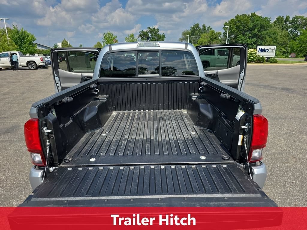 Certified 2022 Toyota Tacoma SR AWD/4WD image 15