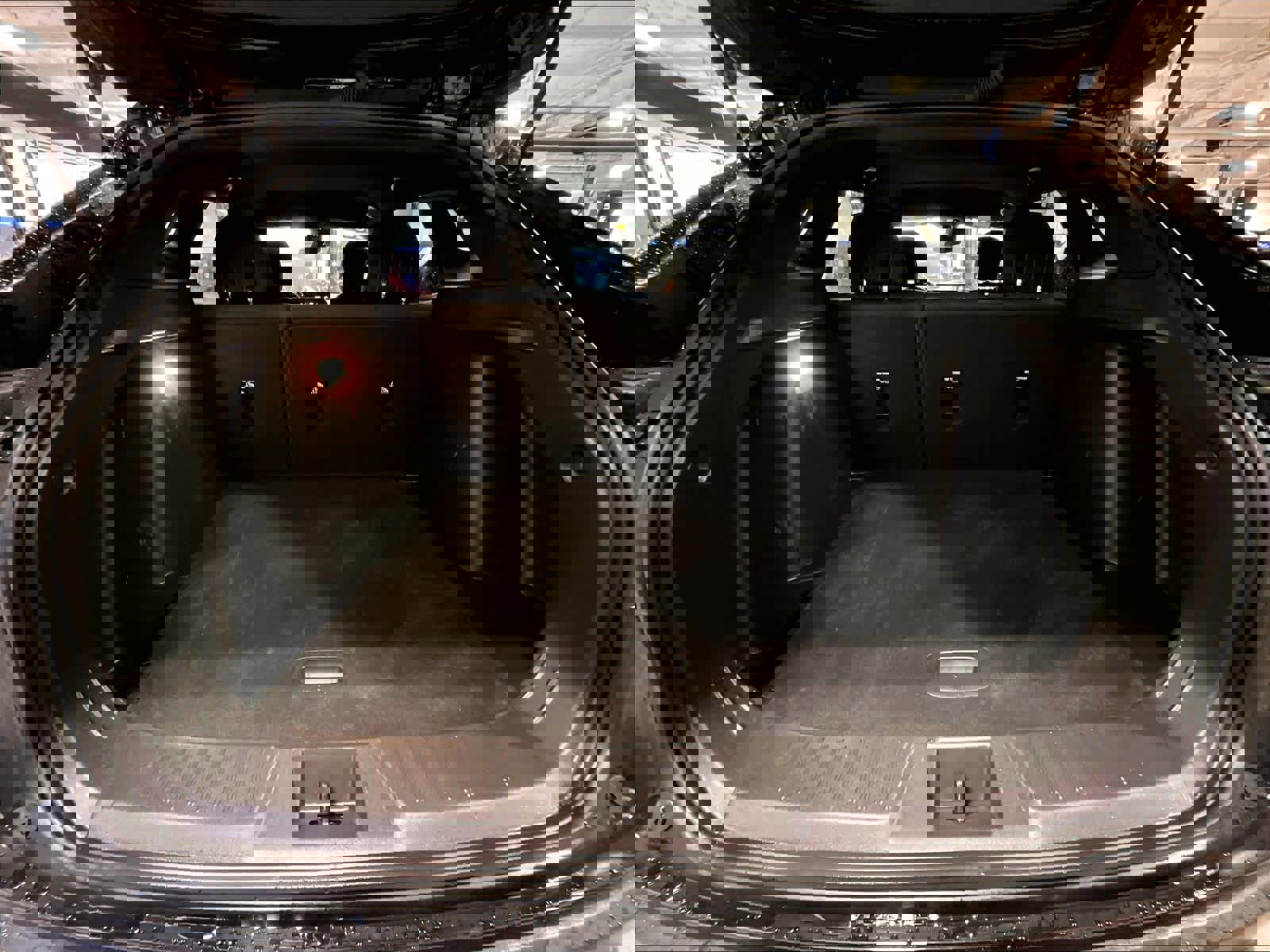 Used 2024 Chevrolet Trax RS image 17