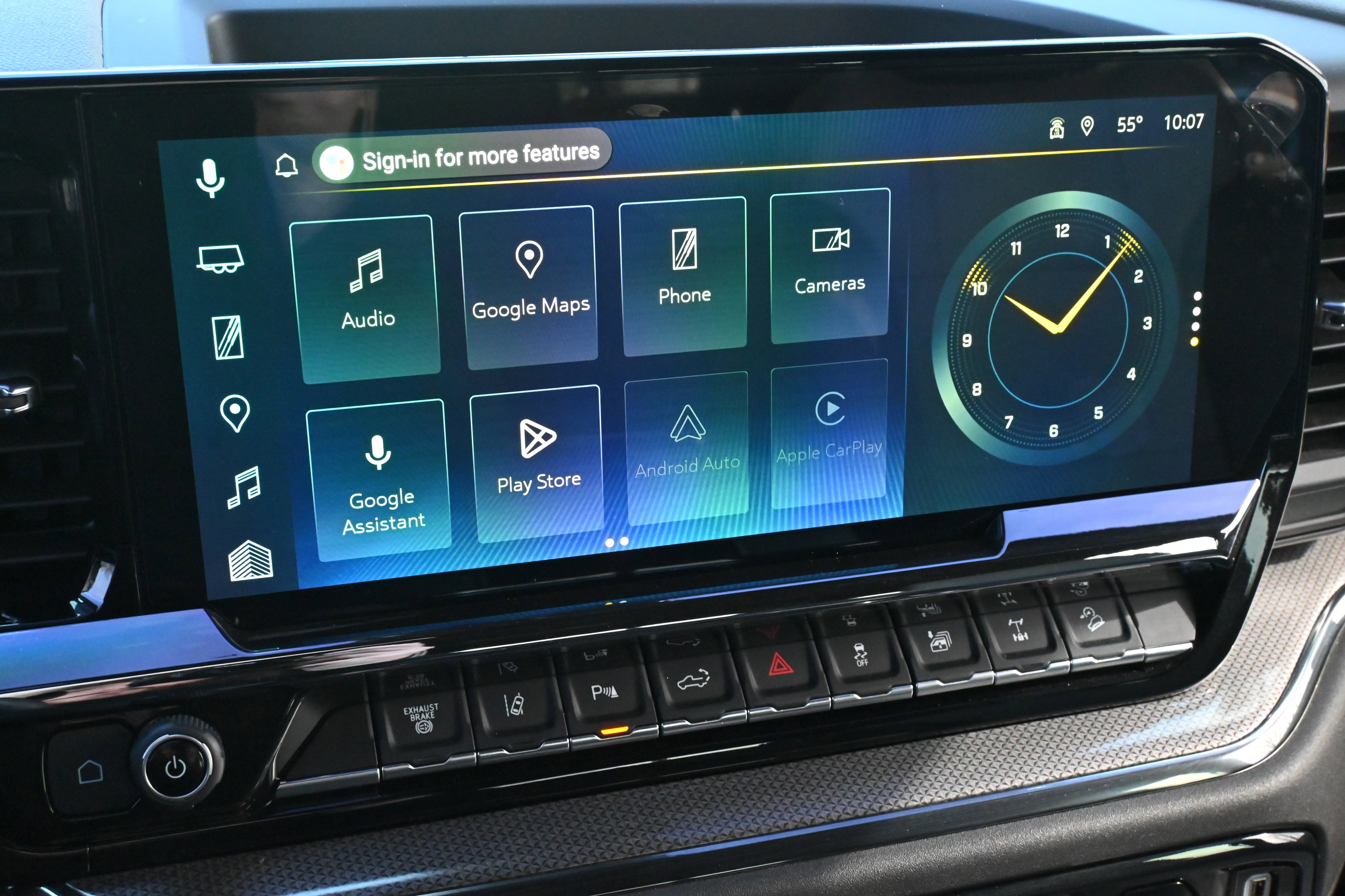 Used 2025 Chevrolet Silverado 2500 ZR2 w/ Technology Package image 34