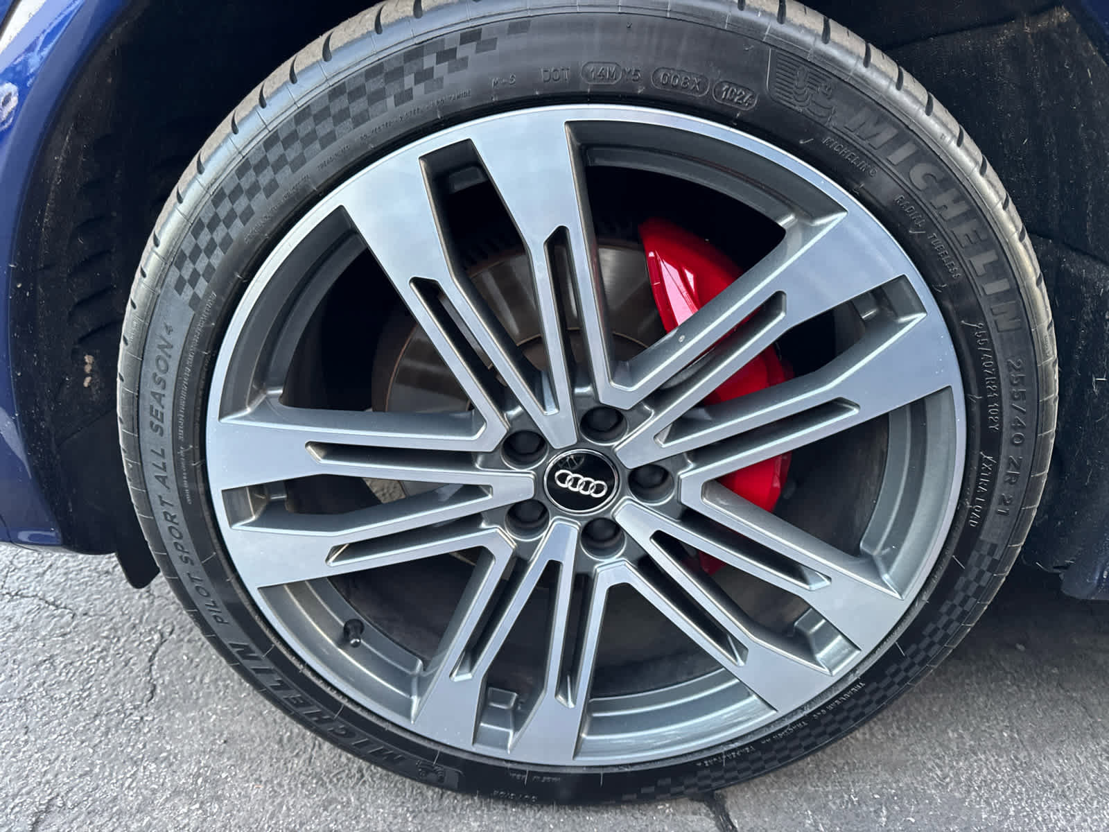 Used 2018 Audi SQ5 Prestige w/ Prestige Package image 11