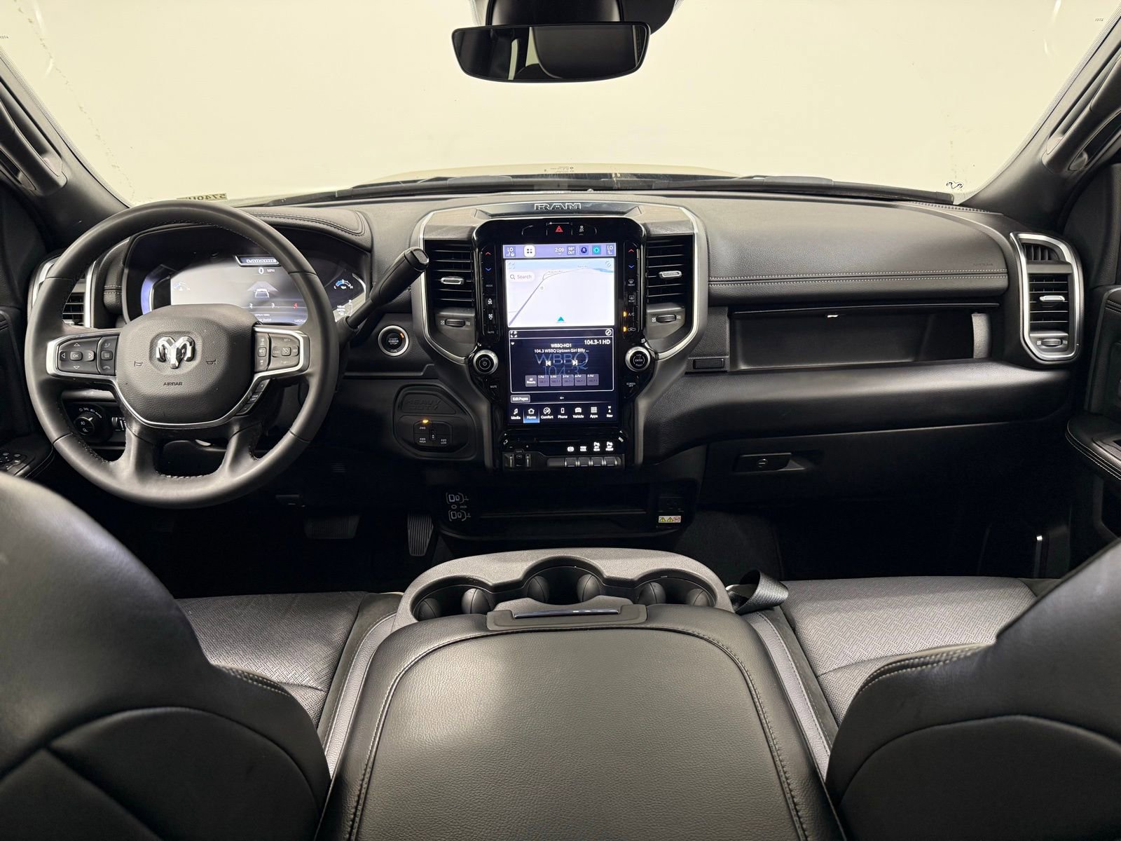 Used 2025 RAM 2500 Laramie image 27