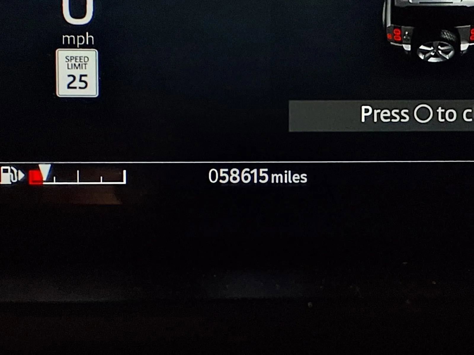 Used 2023 Land Rover Defender 110 V8 image 26
