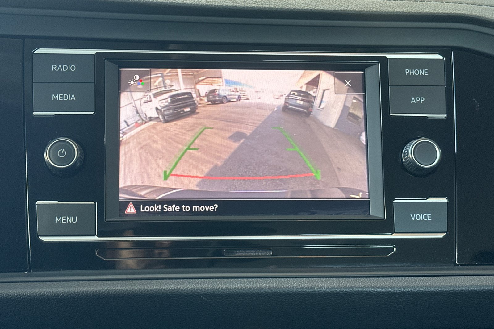 Used 2024 Volkswagen Jetta S FWD image 18