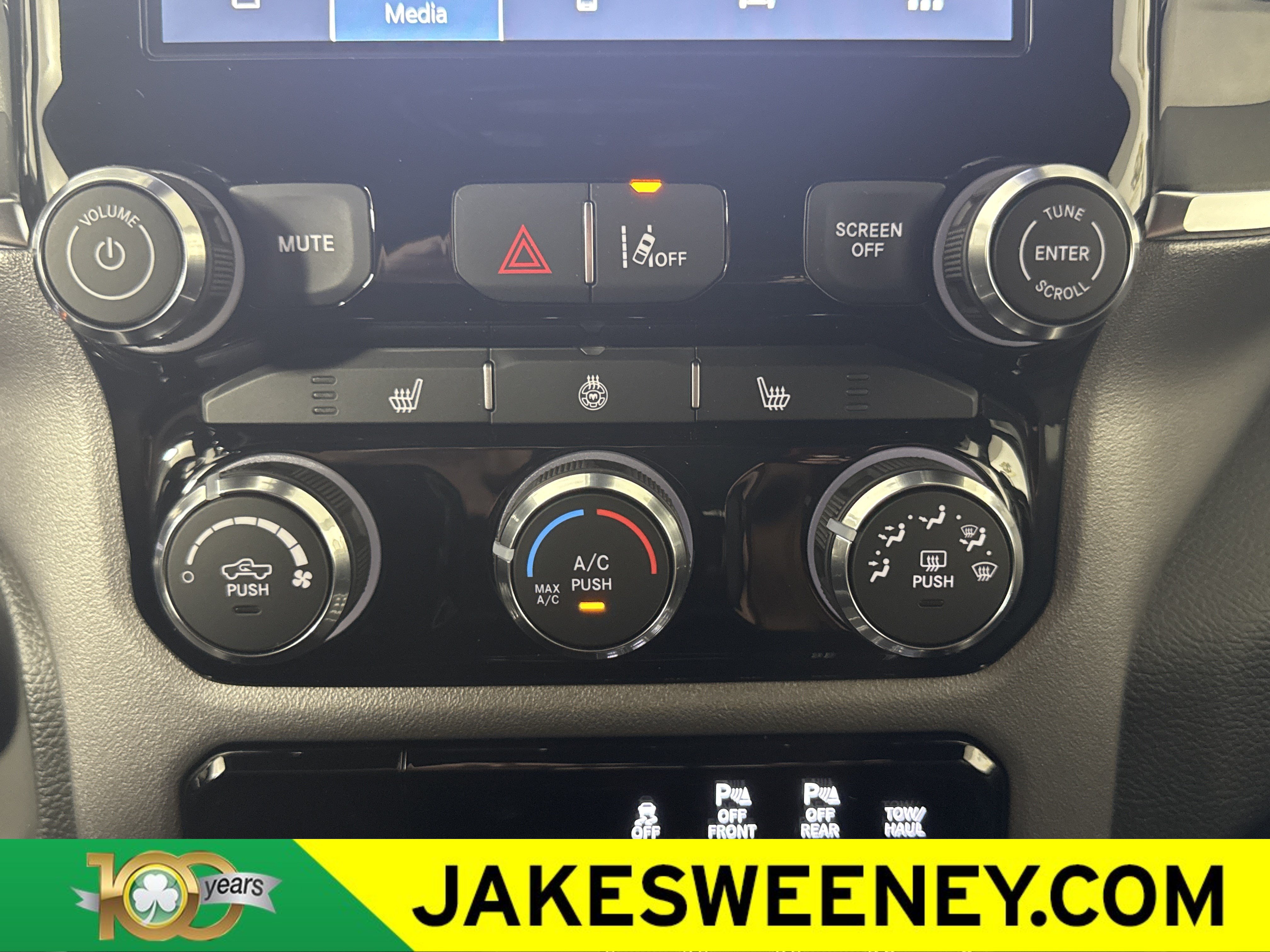 New 2026 RAM 1500 Big Horn AWD/4WD image 22