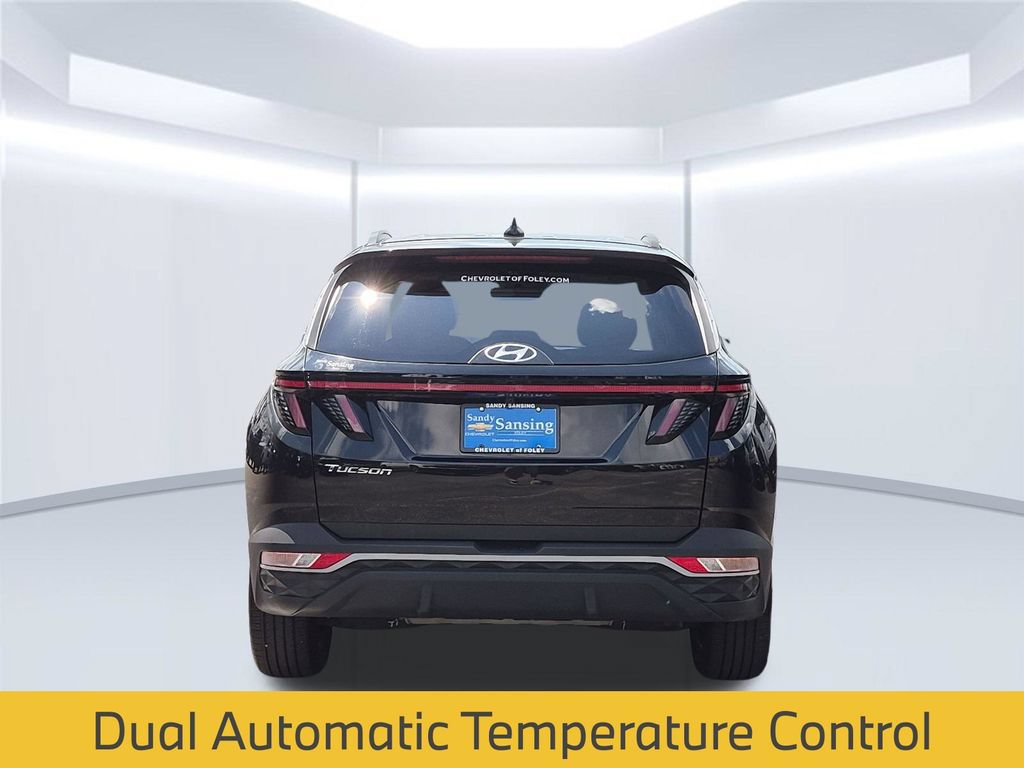 Used 2023 Hyundai Tucson SEL w/ Convenience Package FWD image 5