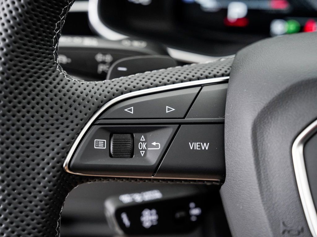 New 2026 Audi SQ8 Prestige image 13