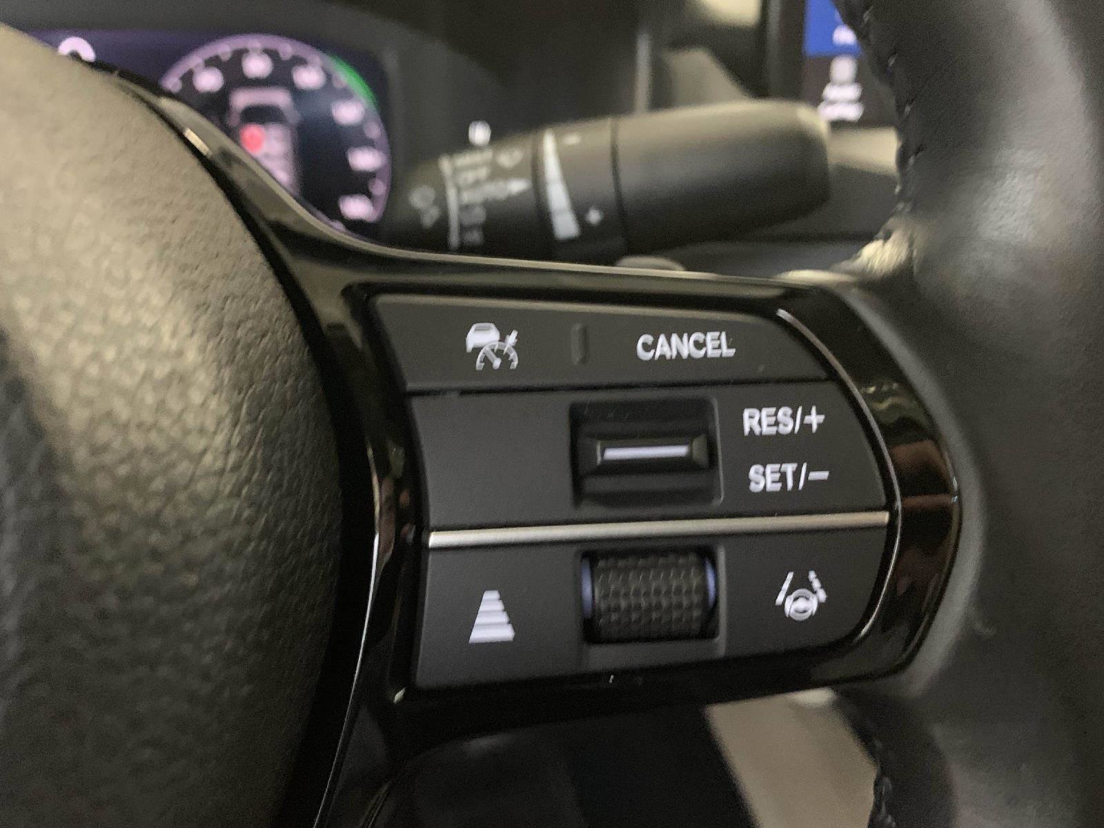 Used 2023 Honda Accord Touring image 17