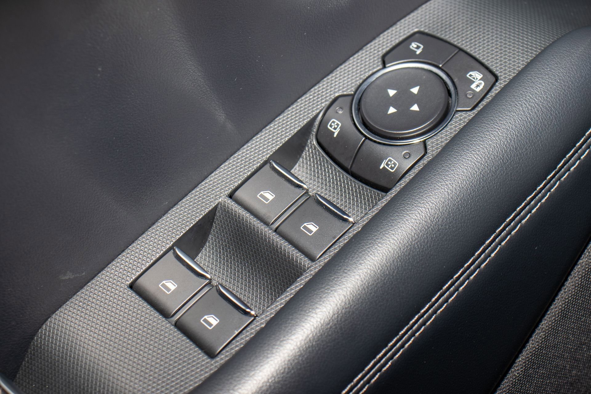 Used 2021 Ford Mustang Mach-E Select w/ Comfort/Technology Package image 31