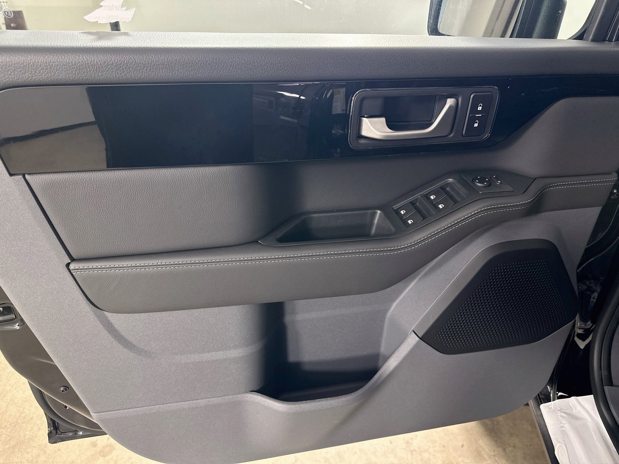 New 2026 INEOS Grenadier Station Wagon AWD/4WD image 17
