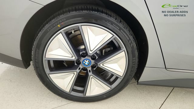 Used 2024 BMW i4 eDrive40 w/ Premium Package RWD image 79