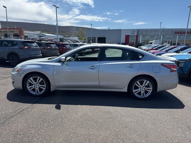 Used 2015 Nissan Altima 3.5 SL image 8