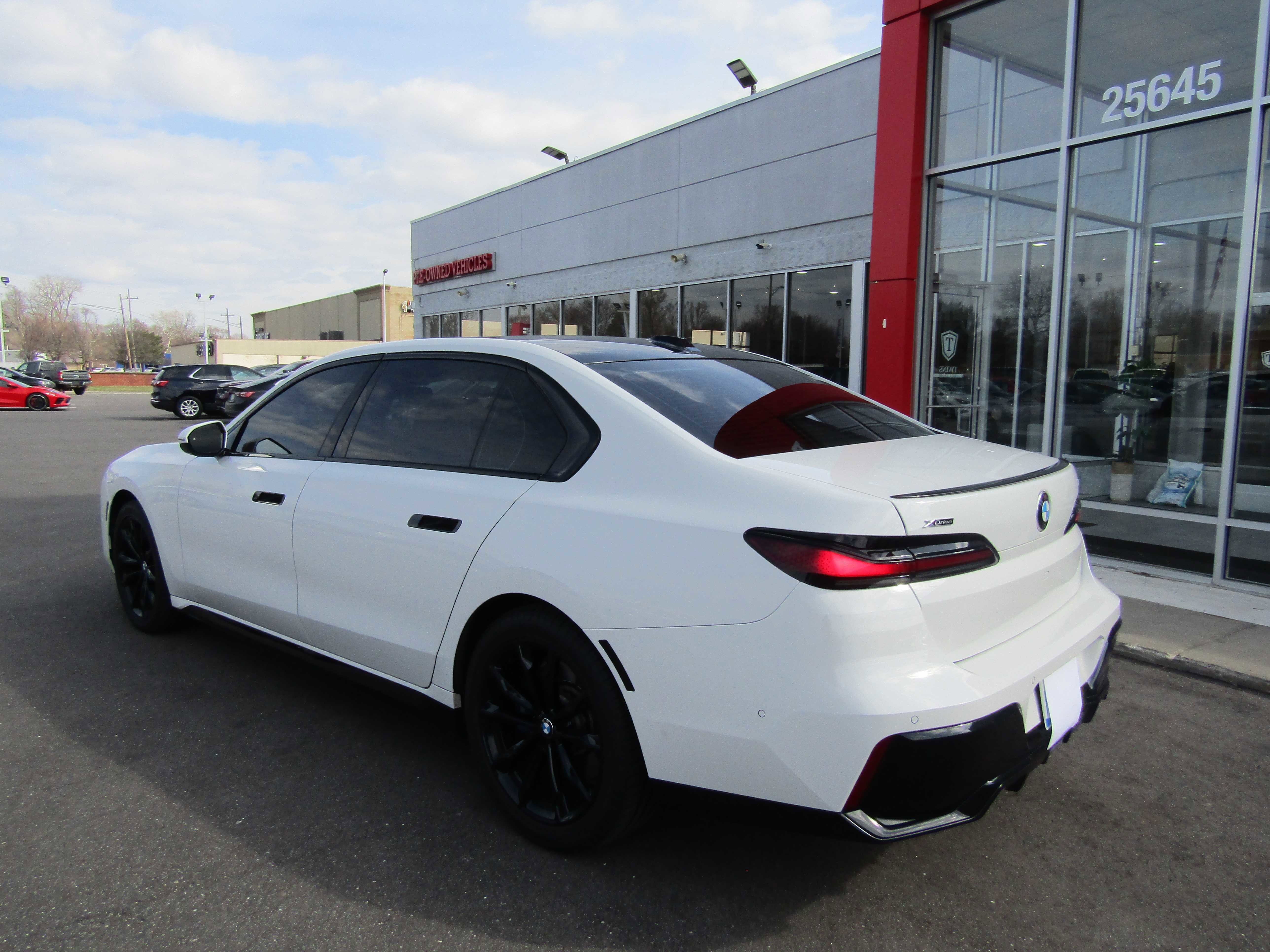 Used 2024 BMW 740i xDrive 740I XDRIVE SEDAN 4D image 9