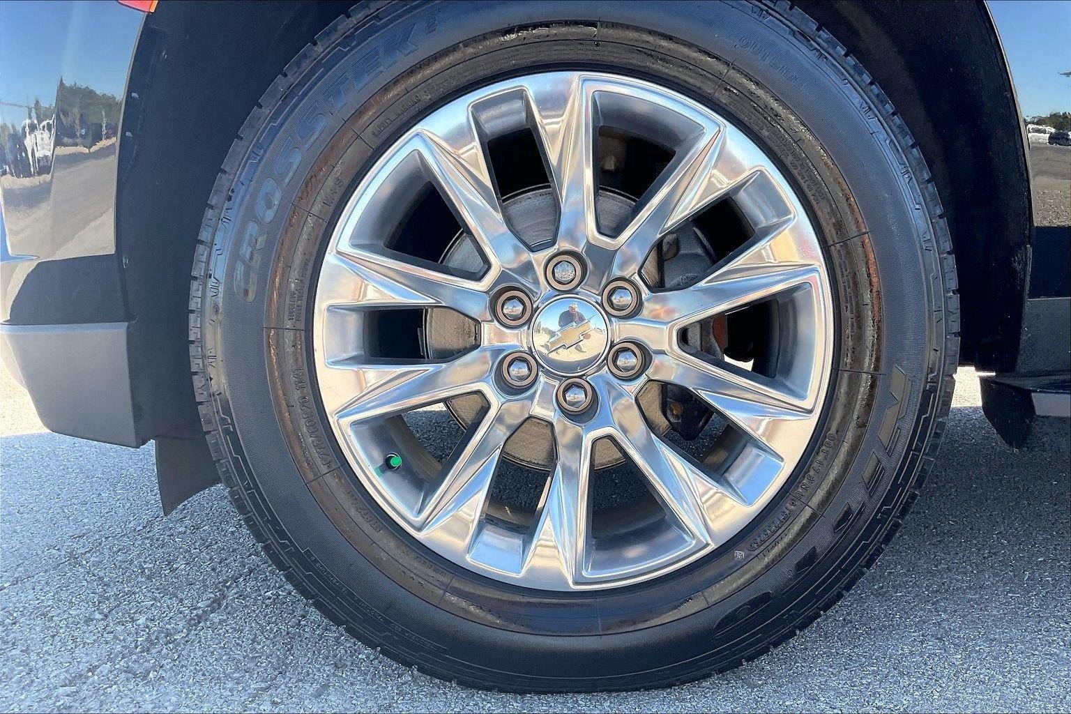 Used 2021 Chevrolet Tahoe Premier w/ Premium Package AWD/4WD image 9