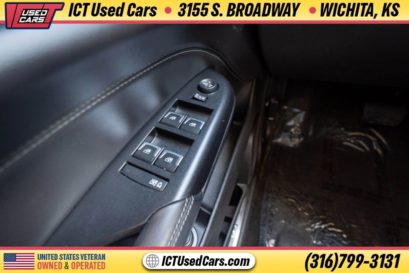 Used 2016 Cadillac SRX Luxury FWD image 12