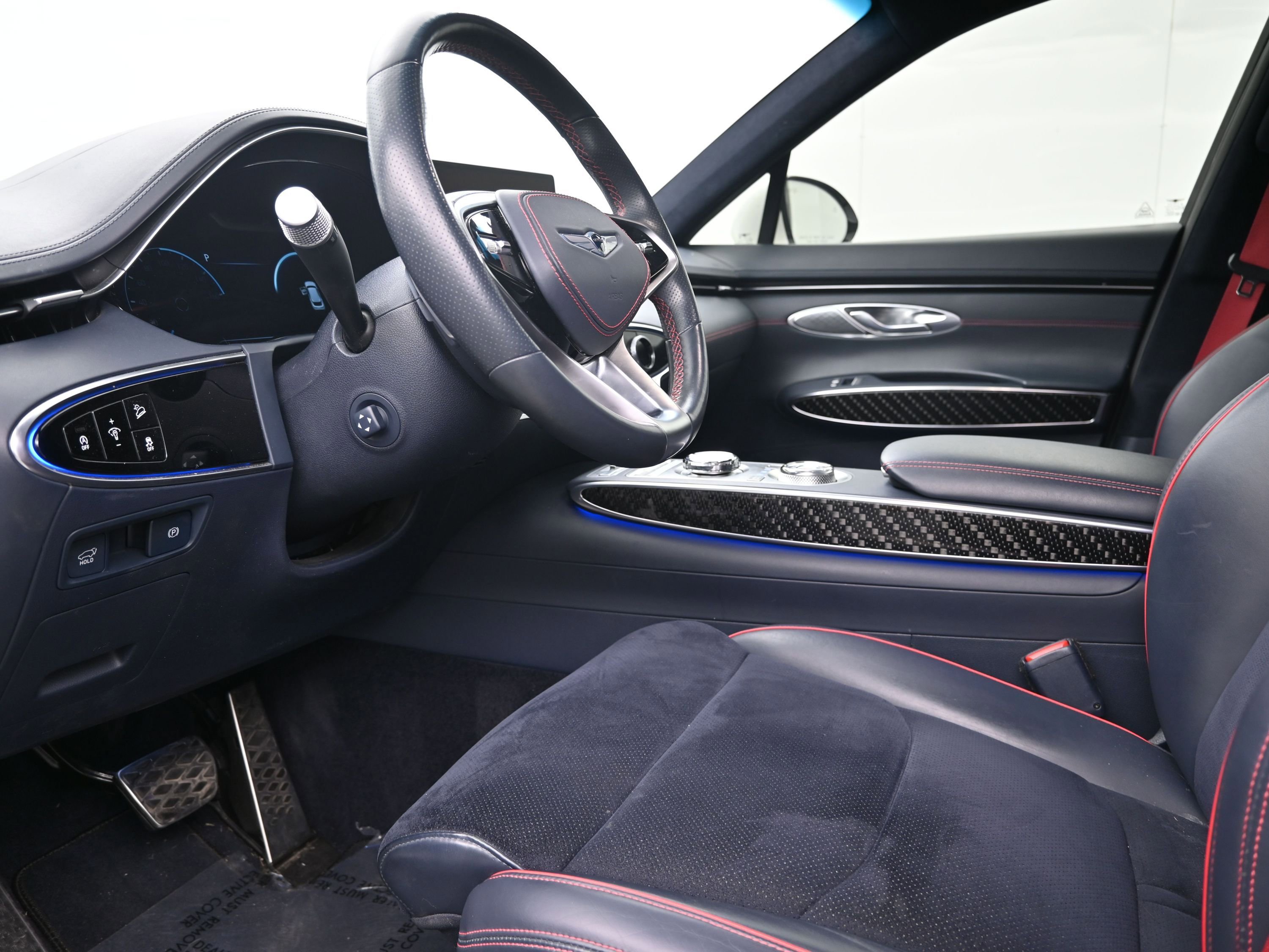 Used 2022 Genesis GV70 3.5T Sport w/ Sport Prestige Package image 10