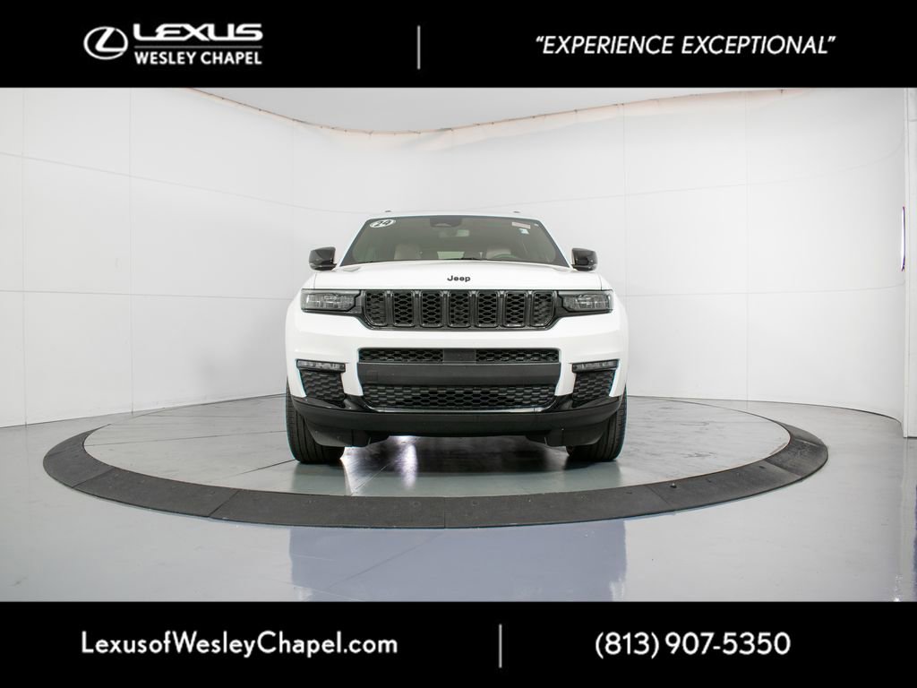 Used 2024 Jeep Grand Cherokee L Limited w/ Black Appearance Package RWD image 13