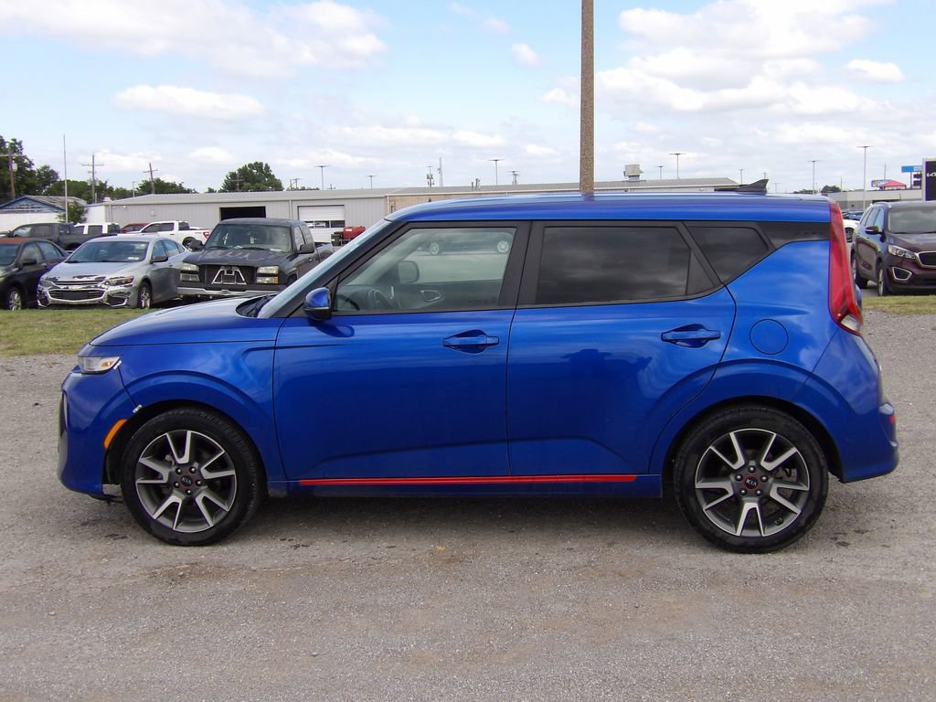 Used 2020 Kia Soul GT-Line FWD image 1