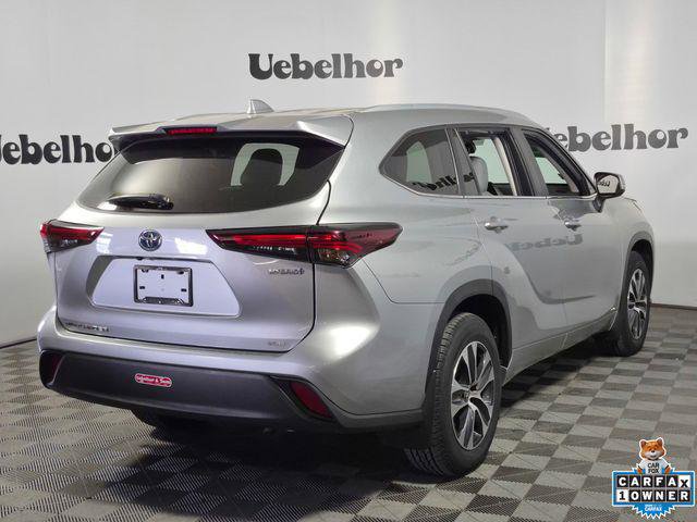 Certified 2024 Toyota Highlander XLE AWD/4WD image 7