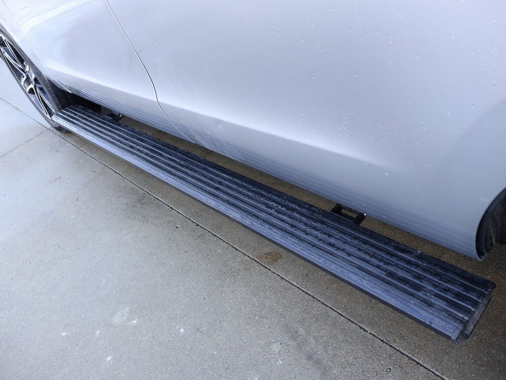 Used 2020 Ford Expedition Max Limited w/ Equipment Group 303A image 10