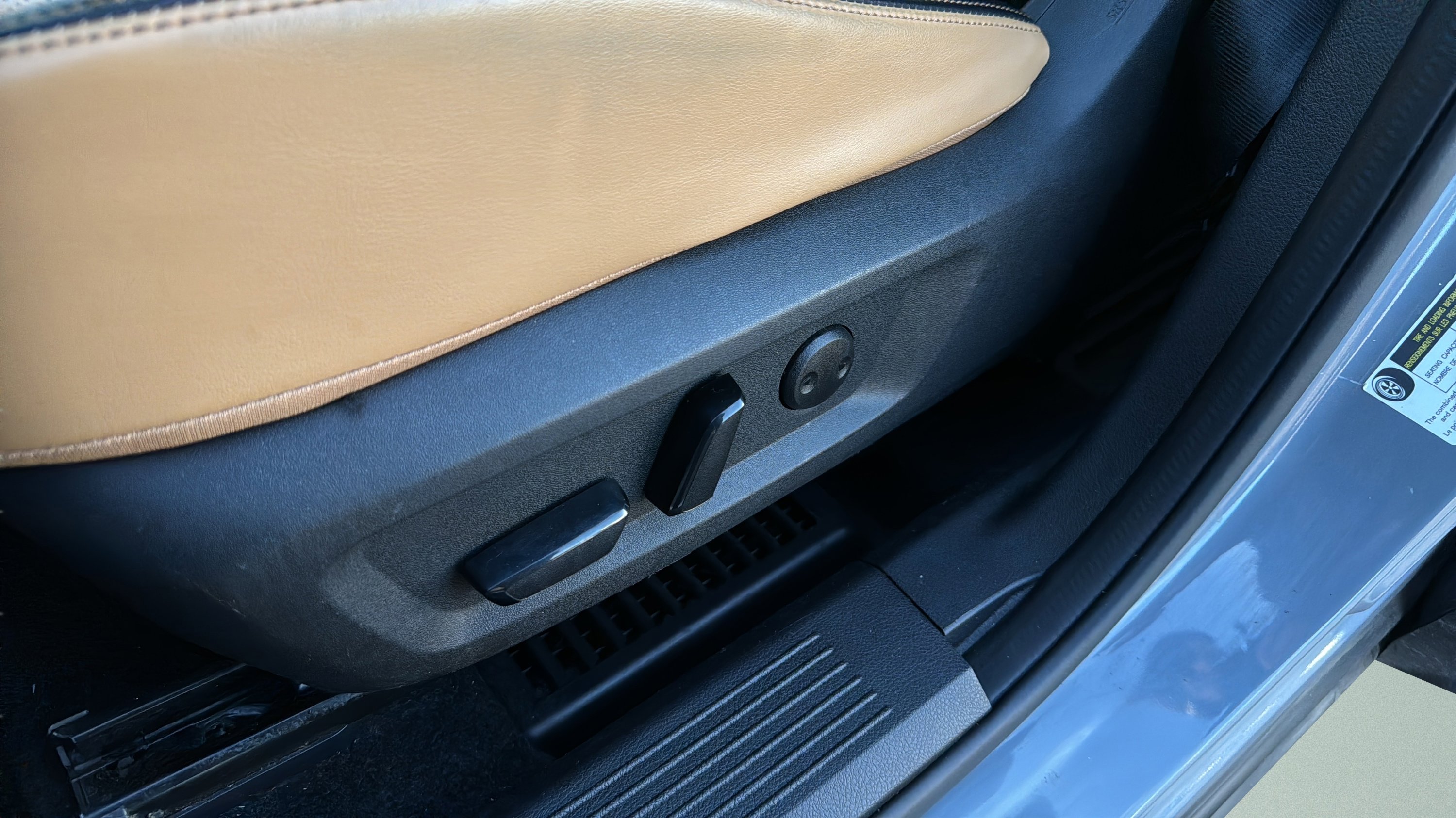 Used 2021 Nissan Rogue Platinum image 21