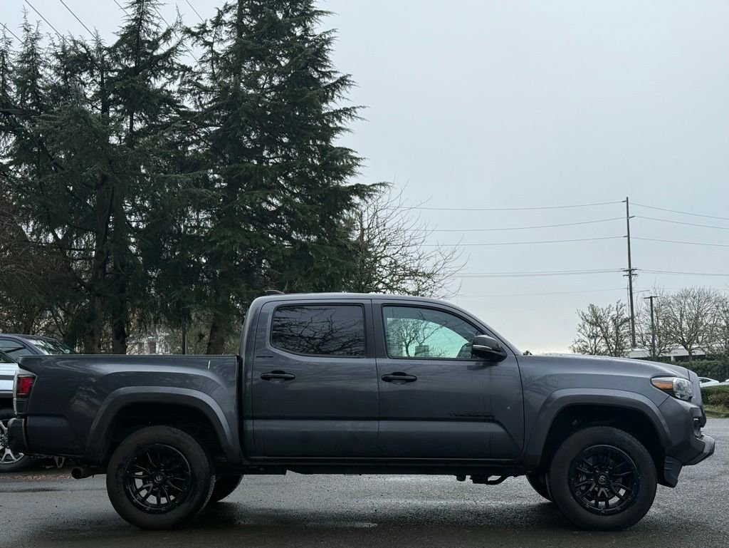 Used 2023 Toyota Tacoma Limited image 6