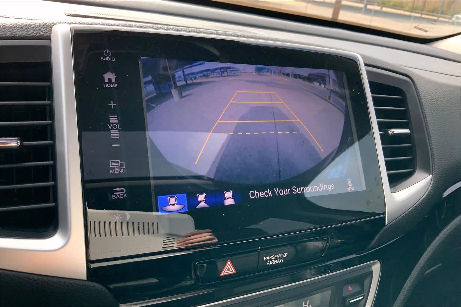 Certified 2017 Honda Pilot Elite image 27