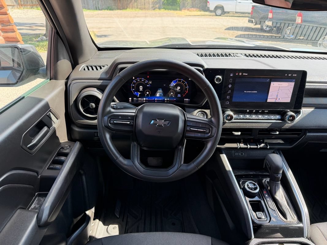 Used 2025 Chevrolet Colorado Trail Boss AWD/4WD image 12