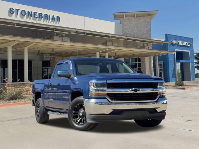 Used 2017 Chevrolet Silverado 1500 LT w/ Trailering Package