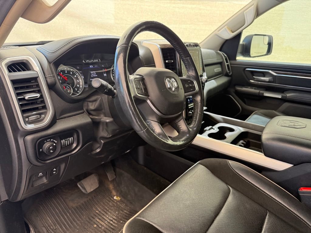Used 2020 RAM 1500 Laramie AWD/4WD image 13