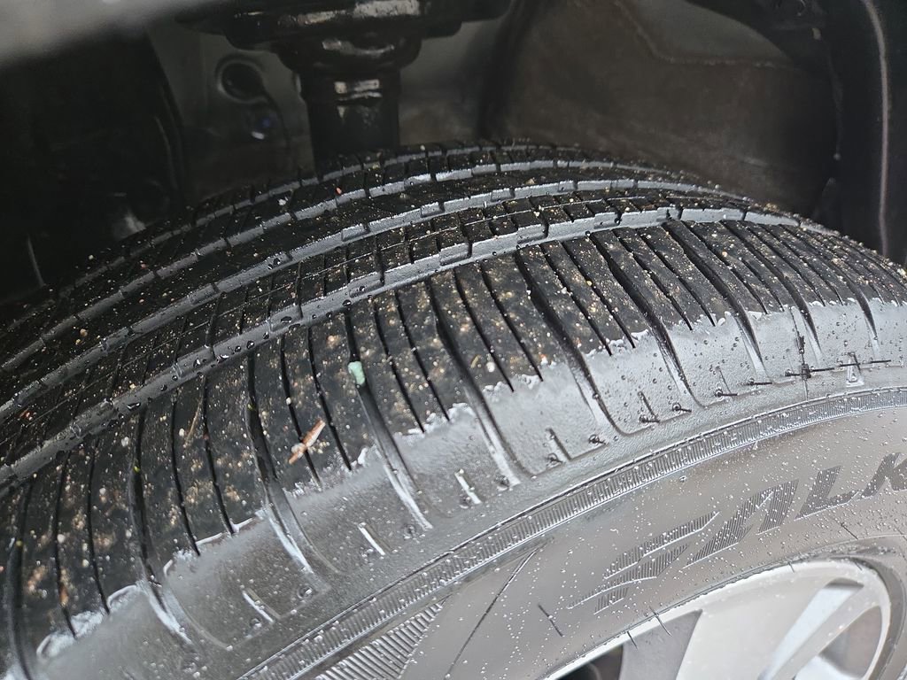 Certified 2025 Subaru Ascent Premium image 11